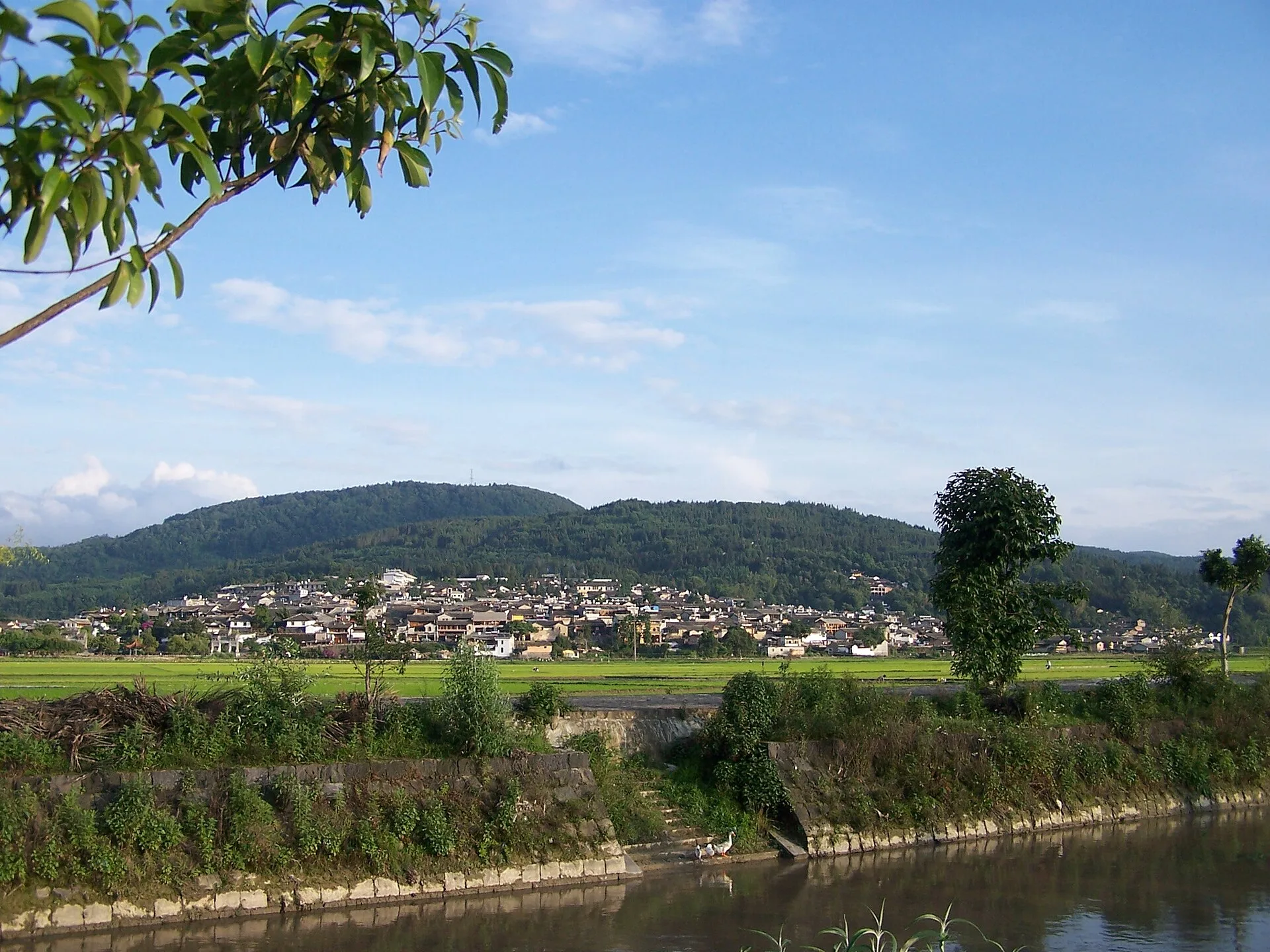 滇西·大理騰衝芒市丨6日小團|大理+和順古鎮+熱海溫泉+北海溼地+芒市,2-7人 - 雲南 2