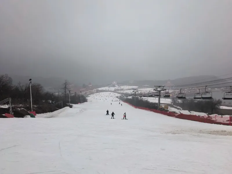 西岭雪山滑雪攻略（成都冬季）